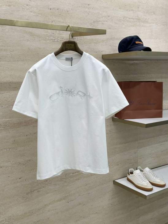 Picture of Dior T Shirts Short _SKUDiorS-2XLtltx6615981